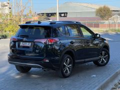 Сүрөт унаа Toyota RAV4