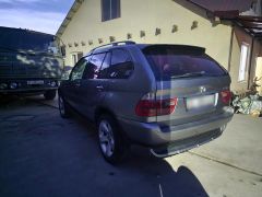 Photo of the vehicle BMW X5