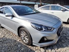 Фото авто Hyundai Sonata