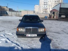 Фото авто Mercedes-Benz W124