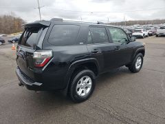 Photo of the vehicle Toyota 4Runner