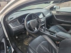 Photo of the vehicle Hyundai Sonata