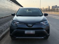 Сүрөт унаа Toyota RAV4