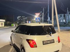 Сүрөт унаа Toyota Ist