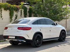 Сүрөт унаа Mercedes-Benz GLE