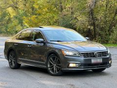 Photo of the vehicle Volkswagen Passat