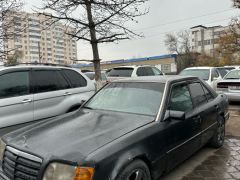 Photo of the vehicle Mercedes-Benz W124