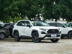 Сүрөт унаа Toyota RAV4