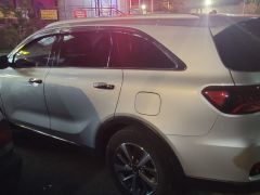 Сүрөт унаа Kia Sorento