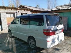 Сүрөт унаа Toyota Alphard