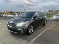 Photo of the vehicle Kia Carnival