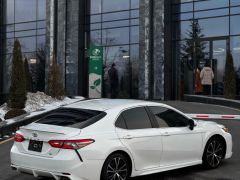 Сүрөт унаа Toyota Camry