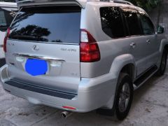 Photo of the vehicle Lexus GX