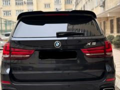 Photo of the vehicle BMW X5