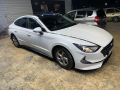 Photo of the vehicle Hyundai Sonata