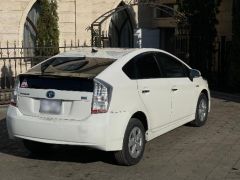 Фото авто Toyota Prius