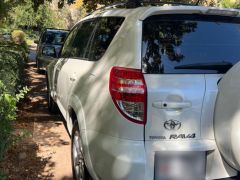 Сүрөт унаа Toyota RAV4