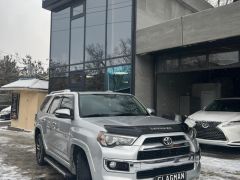 Сүрөт унаа Toyota 4Runner