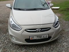 Photo of the vehicle Hyundai Accent