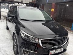 Photo of the vehicle Kia Carnival