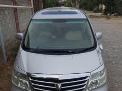 Фото авто Toyota Alphard