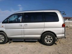 Сүрөт унаа Mitsubishi Delica