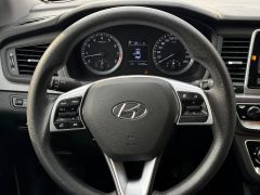 Photo of the vehicle Hyundai Sonata