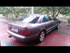 Сүрөт унаа Audi A8