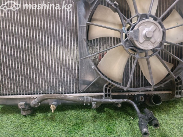Spare Parts and Consumables - Радиатор охлаждения двигателя CL3