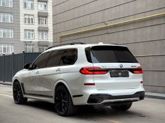 Сүрөт унаа BMW X7