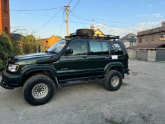 Сүрөт унаа Isuzu Bighorn