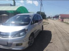 Фото авто Toyota Estima