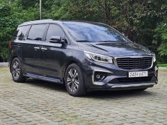 Photo of the vehicle Kia Carnival