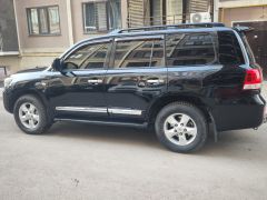 Фото авто Toyota Land Cruiser