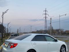 Сүрөт унаа Toyota Camry