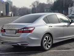 Сүрөт унаа Honda Accord