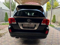 Photo of the vehicle Toyota Land Cruiser