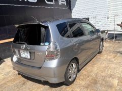 Photo of the vehicle Honda Fit