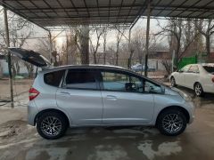 Фото авто Honda Fit