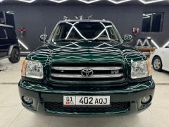 Сүрөт унаа Toyota Sequoia