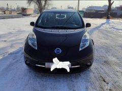 Фото авто Nissan Leaf