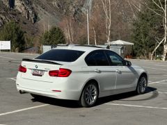 Photo of the vehicle BMW 3 Series