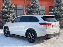 Сүрөт унаа Toyota Highlander