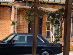 Сүрөт унаа Mercedes-Benz W123