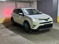 Сүрөт унаа Toyota RAV4