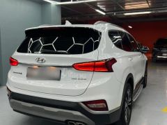 Сүрөт унаа Hyundai Santa Fe