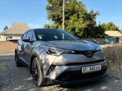 Фото авто Toyota C-HR