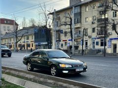 Сүрөт унаа Toyota Camry