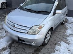 Сүрөт унаа Toyota Ist