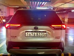 Сүрөт унаа Toyota RAV4